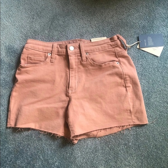 Women’s Shorts - Picture 2 of 4
